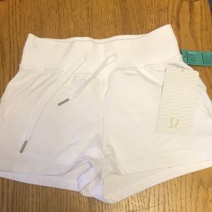 Brand NEW Loop Back shorts from Lululemon